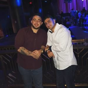 Meet your Posher, Ray